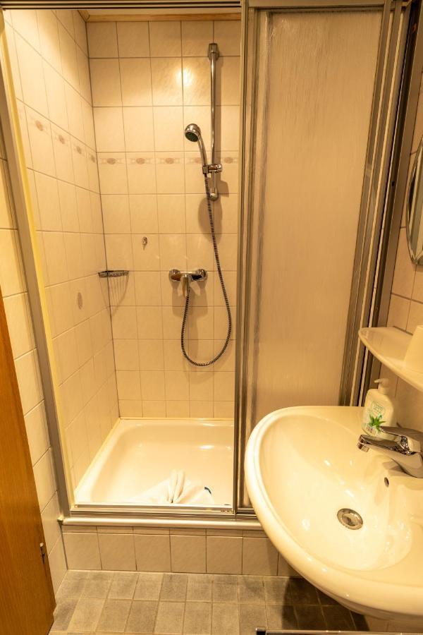 Landhotel Kuehler Grund Grasellenbach ภายนอก รูปภาพ