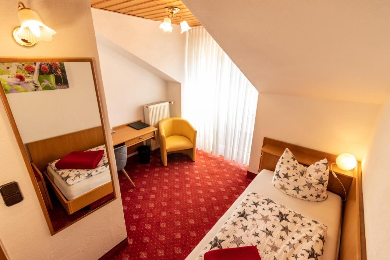 Landhotel Kuehler Grund Grasellenbach ภายนอก รูปภาพ